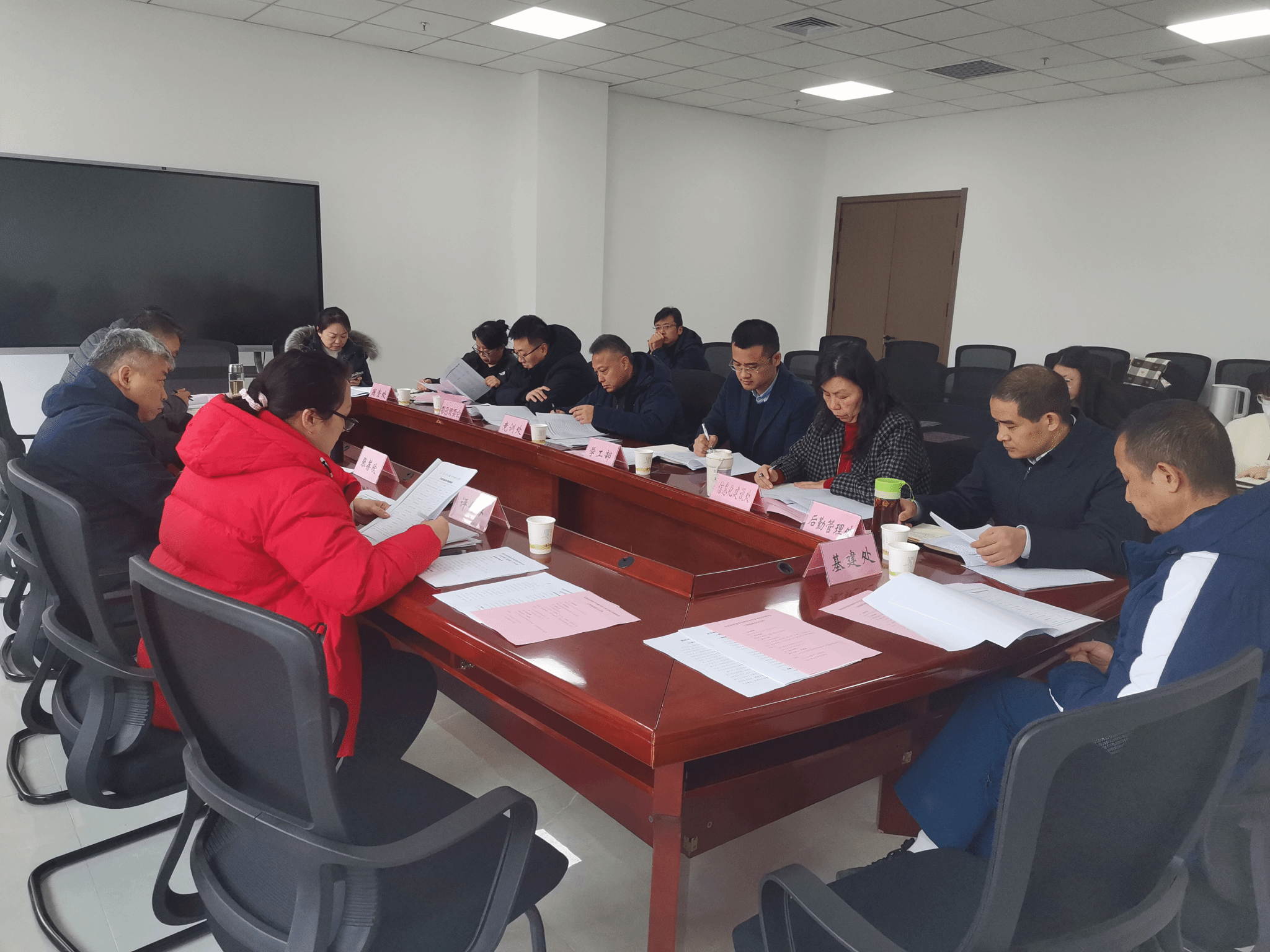 万象城召开本科教育教学审核评估专家入校考察阶段工作协调会议